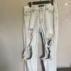Aéropostale women’s mom jeans, size 8